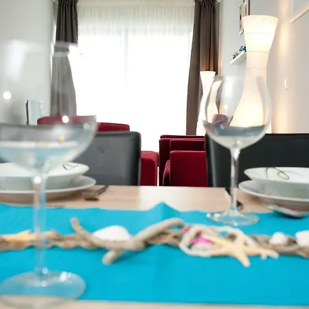 Apartments More Peraía