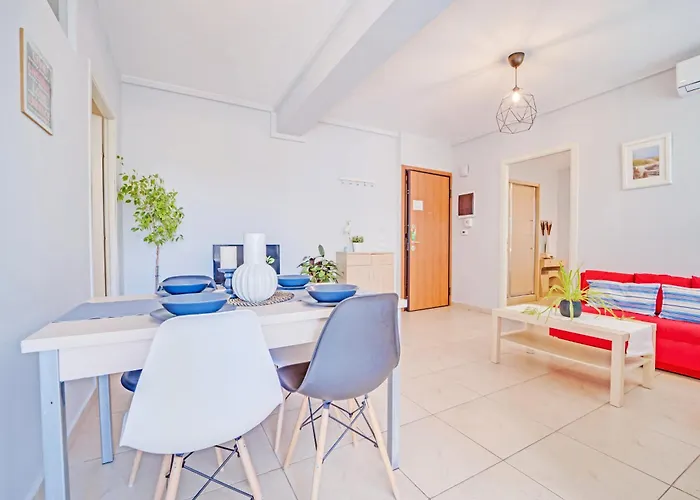 Apartments More Peraía