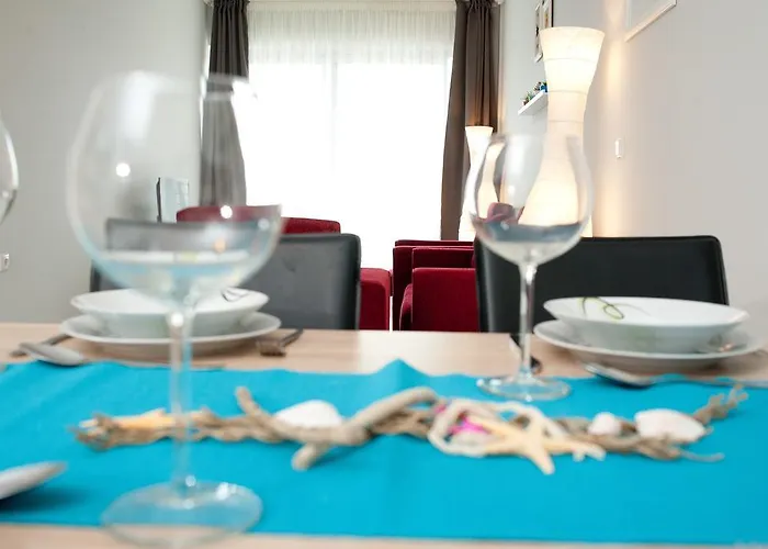 Apartments More Peraía