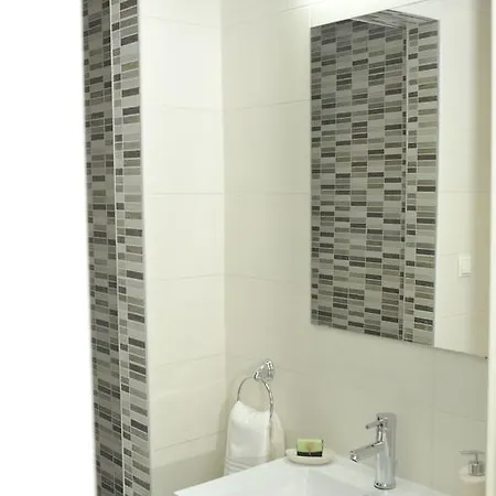 Apartments More Peraía